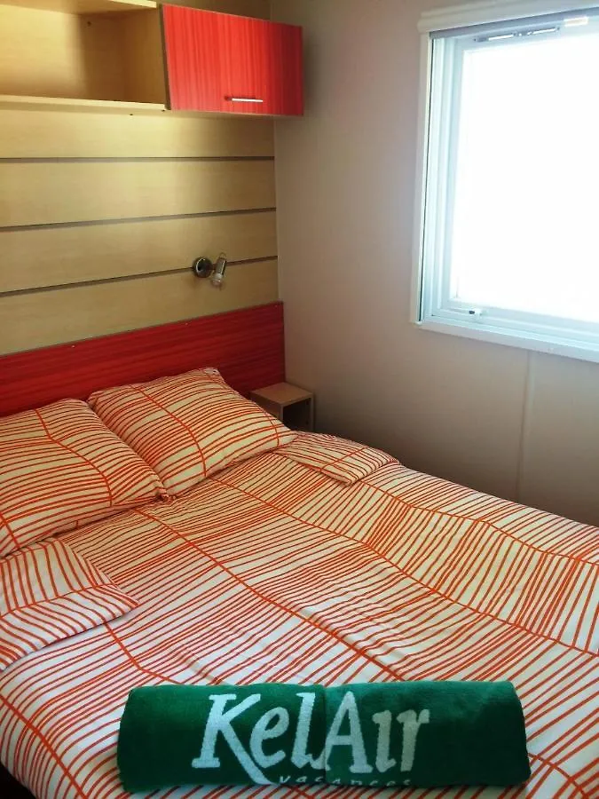 Campeggio Mobile Homes By Kelair At Camping Cypsela Pals